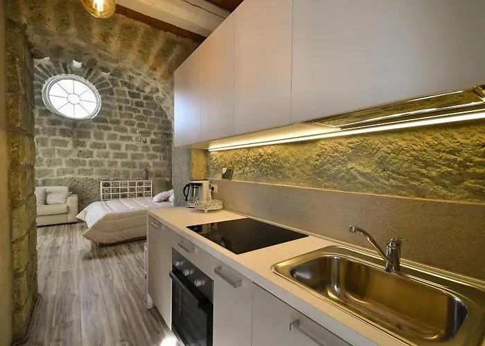Tenuta C'est La Vie 2*