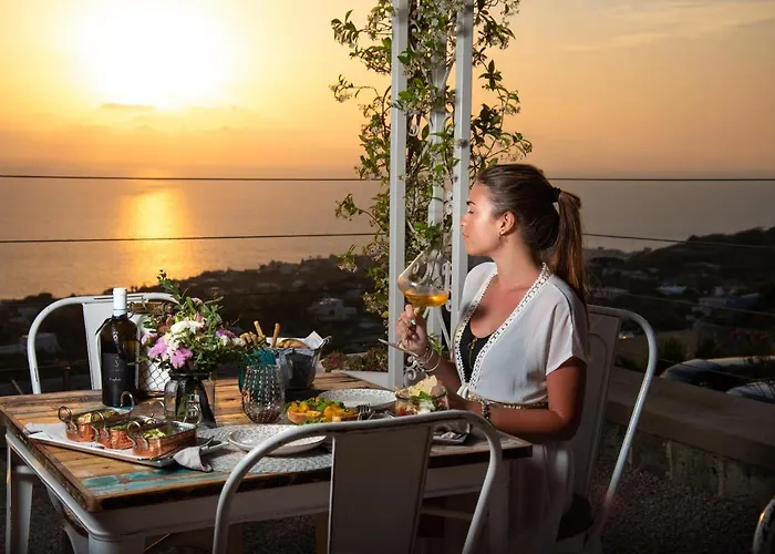 Tenuta C'est La Vie 2* Forio di Ischia