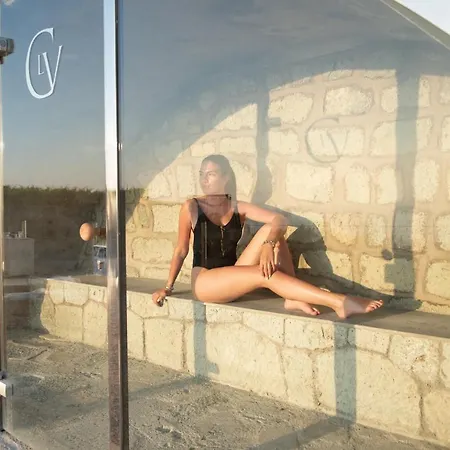 Tenuta C'est La Vie אתר נופש 2*