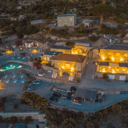 Tenuta C'est La Vie 2* Forio (Isola d'Ischia)